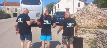 1614dd0a-8785-430b-a3ae-01a20555cd78