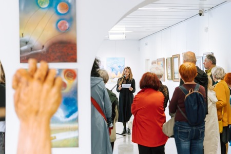 Odprtje likovne razstave del Kulturnega društva koroških likovnikov