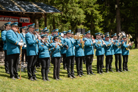 1maj-79